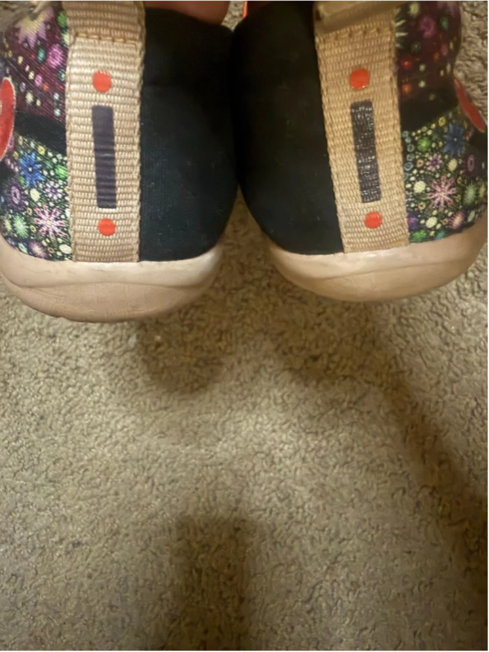 Women's UIN Slip-On “Pray for Goodness” Size 8 Black and Orange.